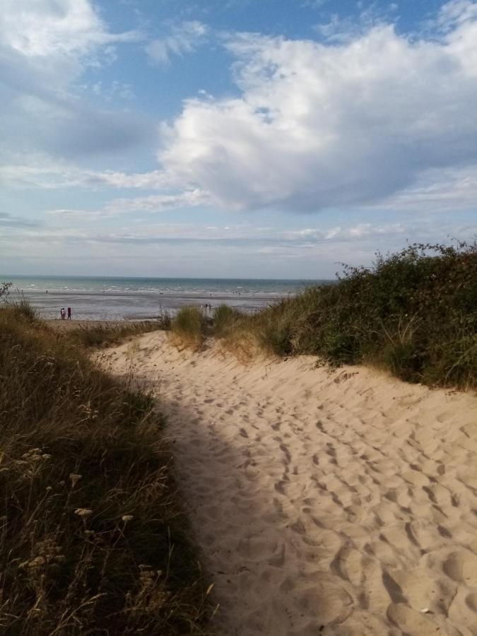 O Douceurs Sucrees Cabourg住宿加早餐旅馆 外观 照片
