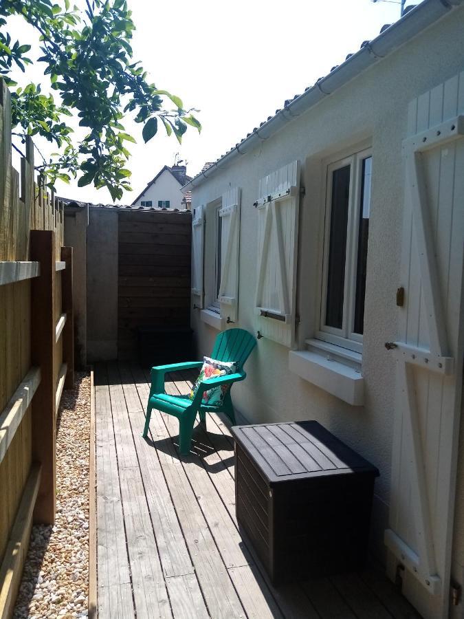 O Douceurs Sucrees Cabourg住宿加早餐旅馆 外观 照片